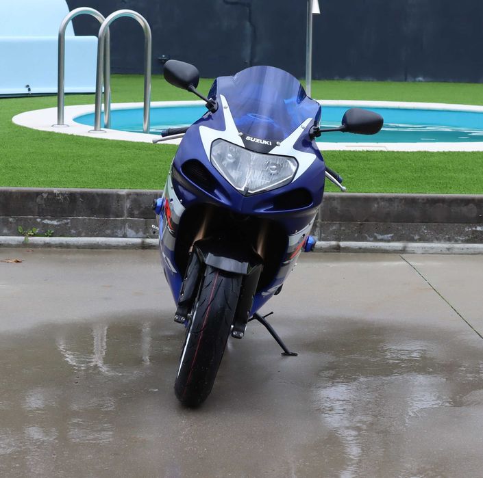 Suzuki GSXR 1000 K2 Impecável