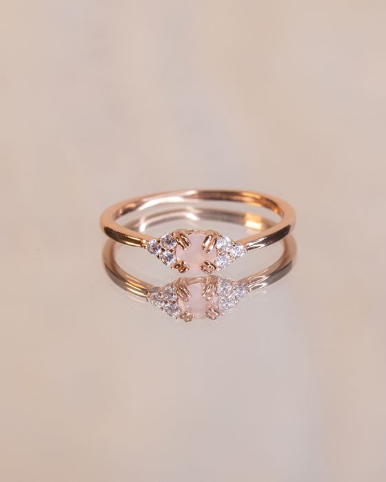 Anel de prata 925, banhado em rosa dourado.