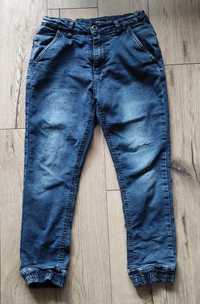 Spodnie jeansy dżinsy chłopięce ocieplane Reserved 146 ciepłe zima