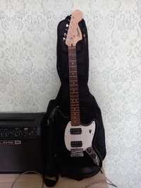 Гитара  Fender Mustang и комбоусилитель Line 6 15Вт