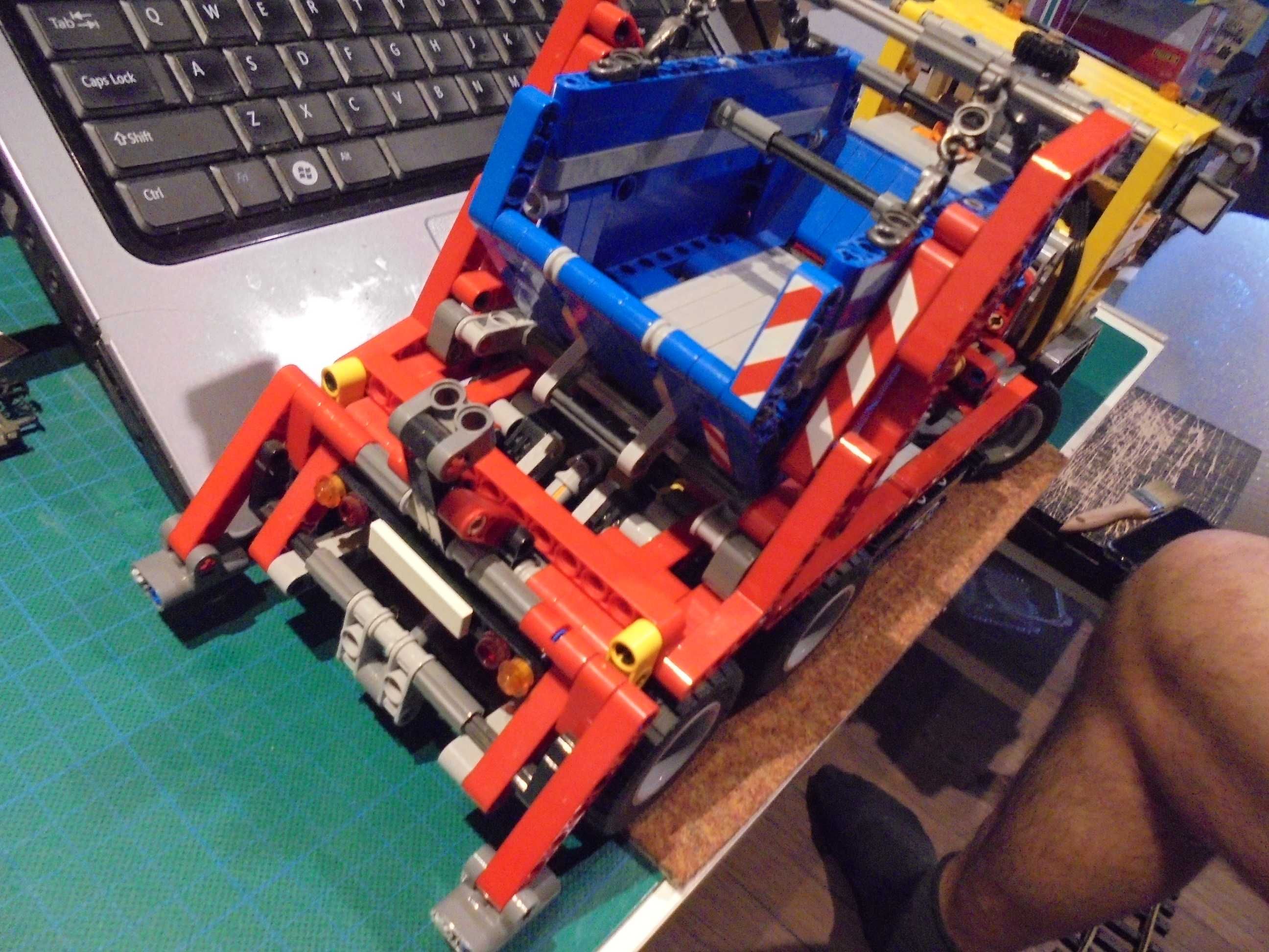 Lego Technic 42024 kompletny + power function,kolekcjonerski 2014r.