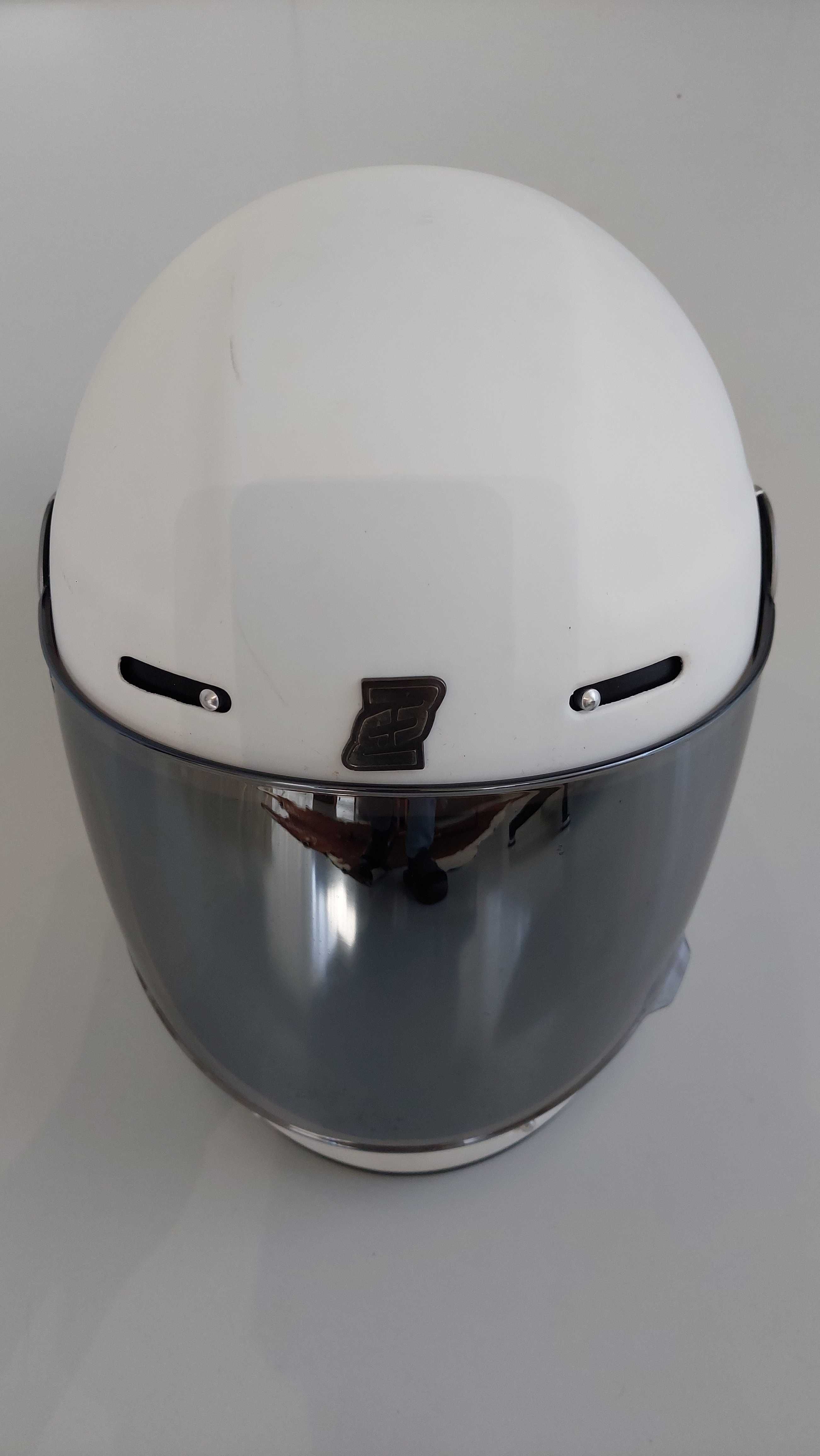 Kask motocyklowy Bogotto V135 plus dwie dodatkowe szybki