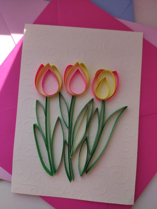 Открытка ручной работы в технике квиллинг