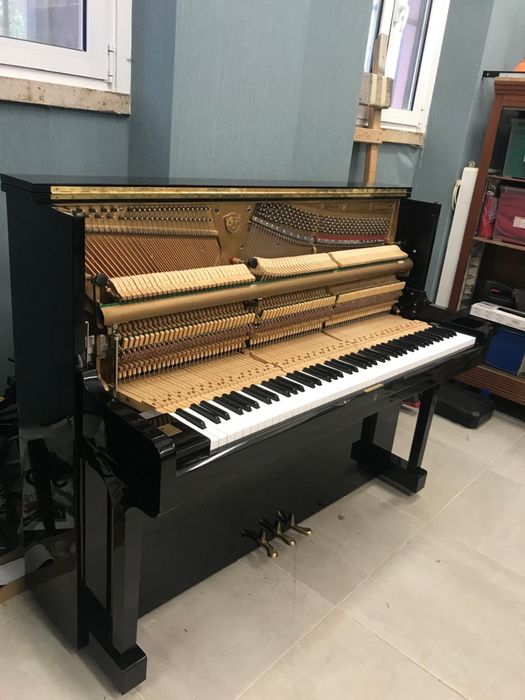 Piano Samick como novo
