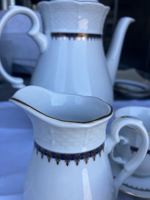 Servico de cafe e de cha novo