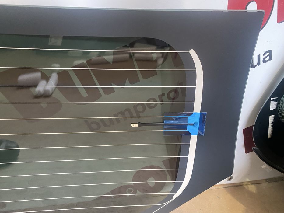 Заднее стекло Renault Duster (Рено Дастер)