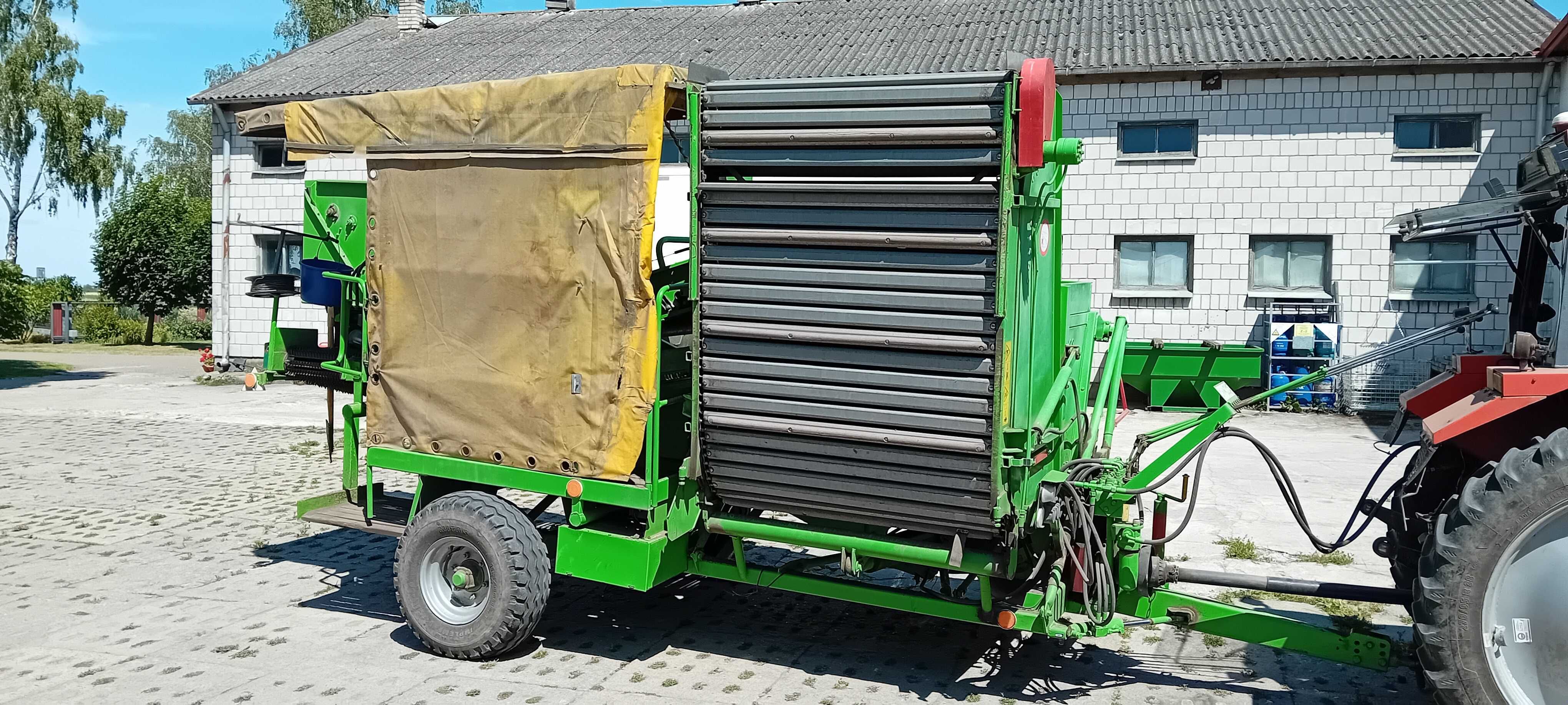 Kombajn do ziemniaków i cebuli Pyra 1500