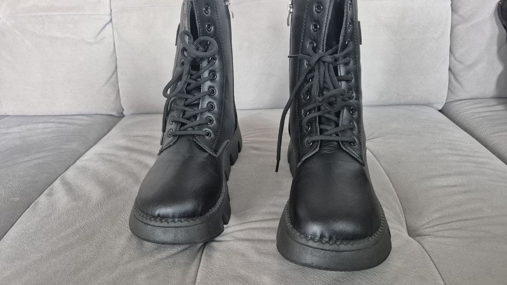 Butki Damskie Nice Martin Bots roz. 40