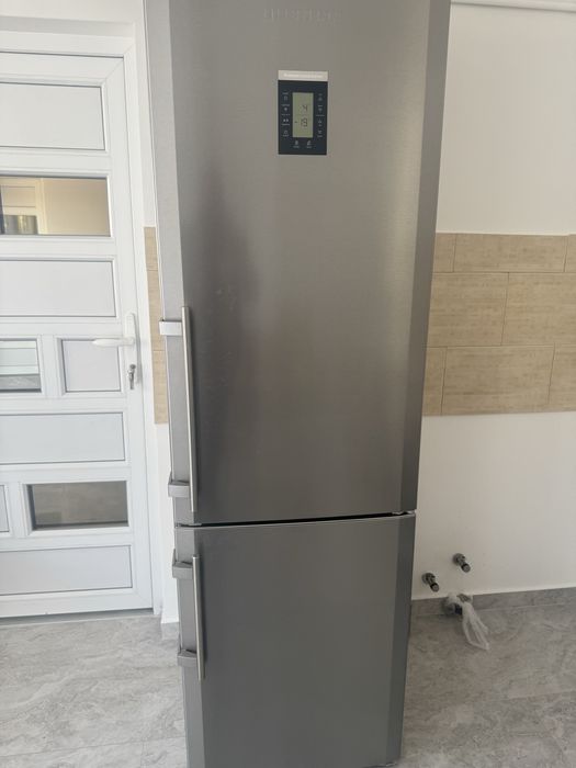 Холодильник liebherr