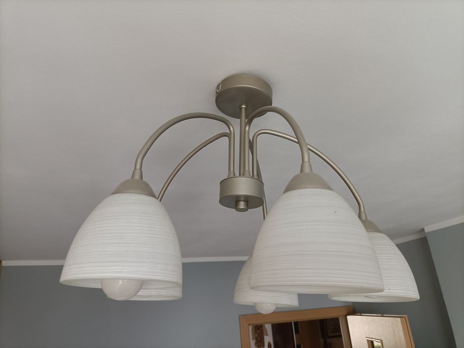 Żyrandol lampa sufitowa 5 punktów świetlnych zapalanie 2+3 żarowki E14