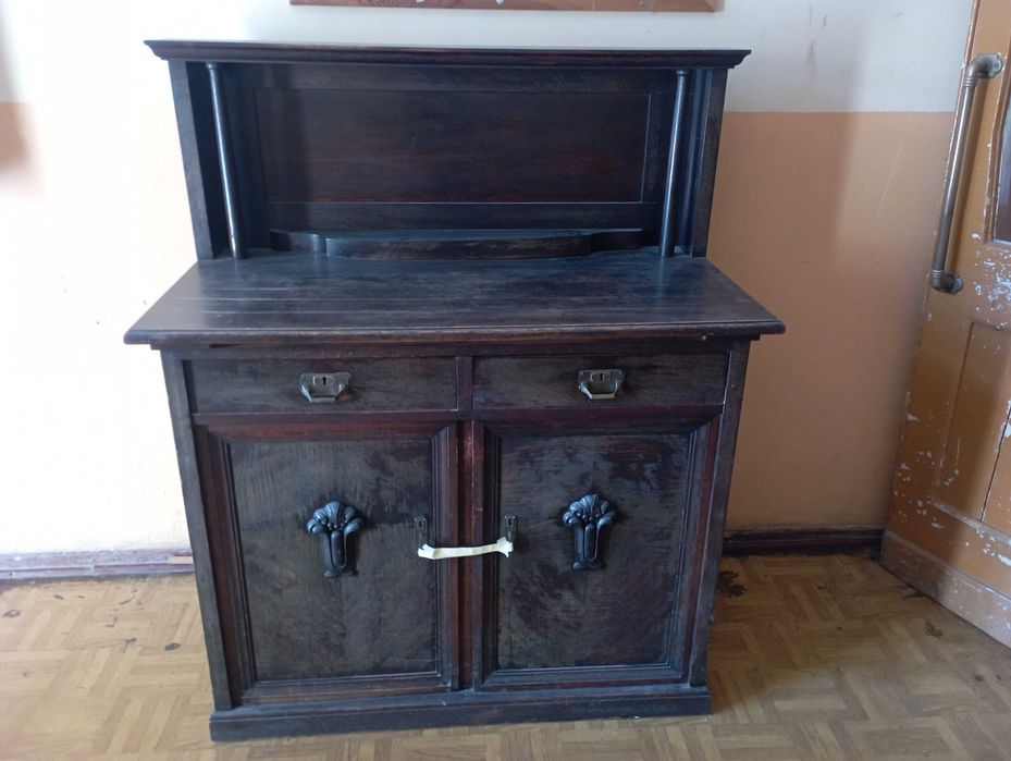 Mebel antyczny antyk