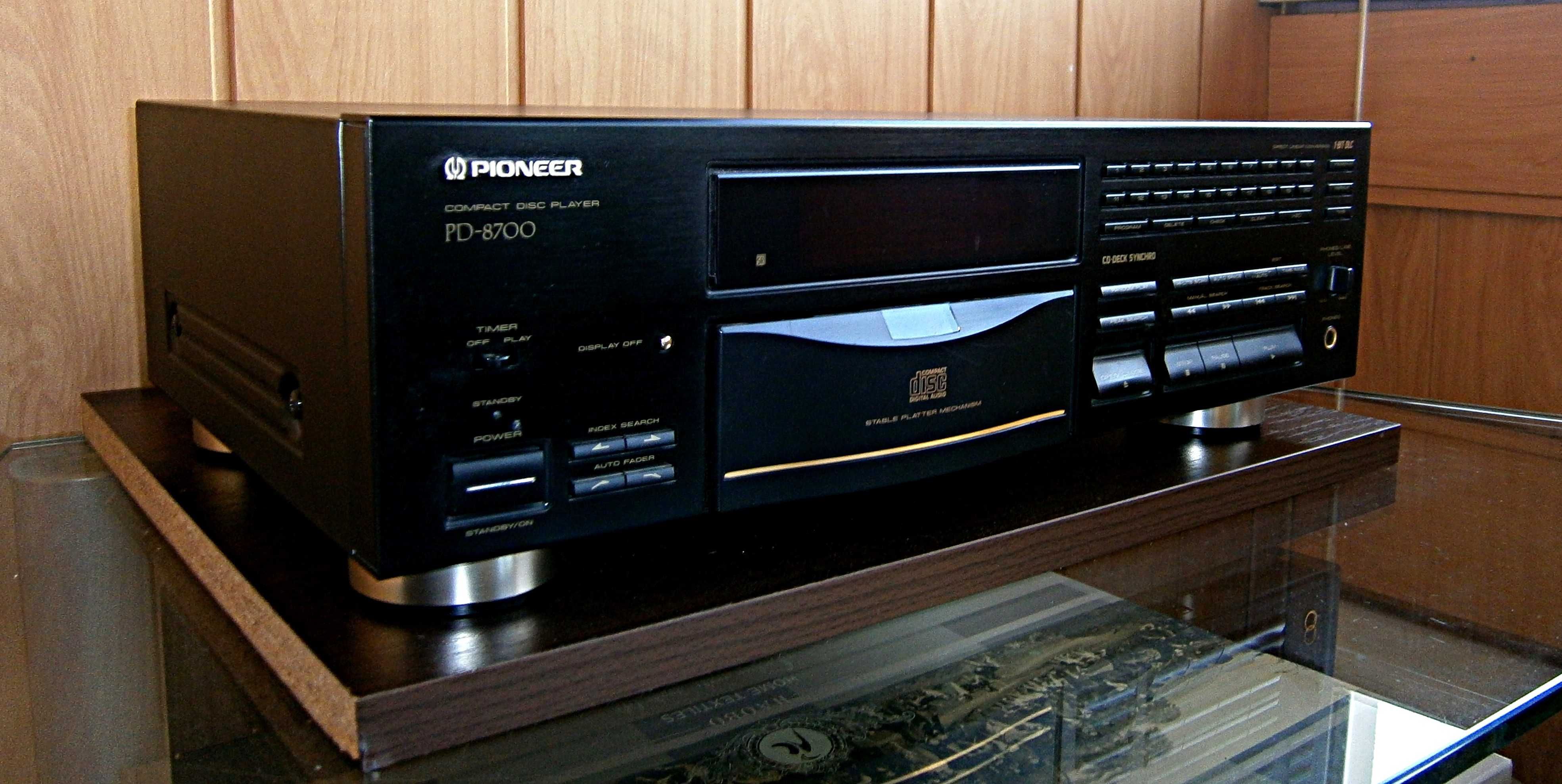 CD- проигрователь PIONEER PD- 8700 в отличном состоянии. Made in Japan