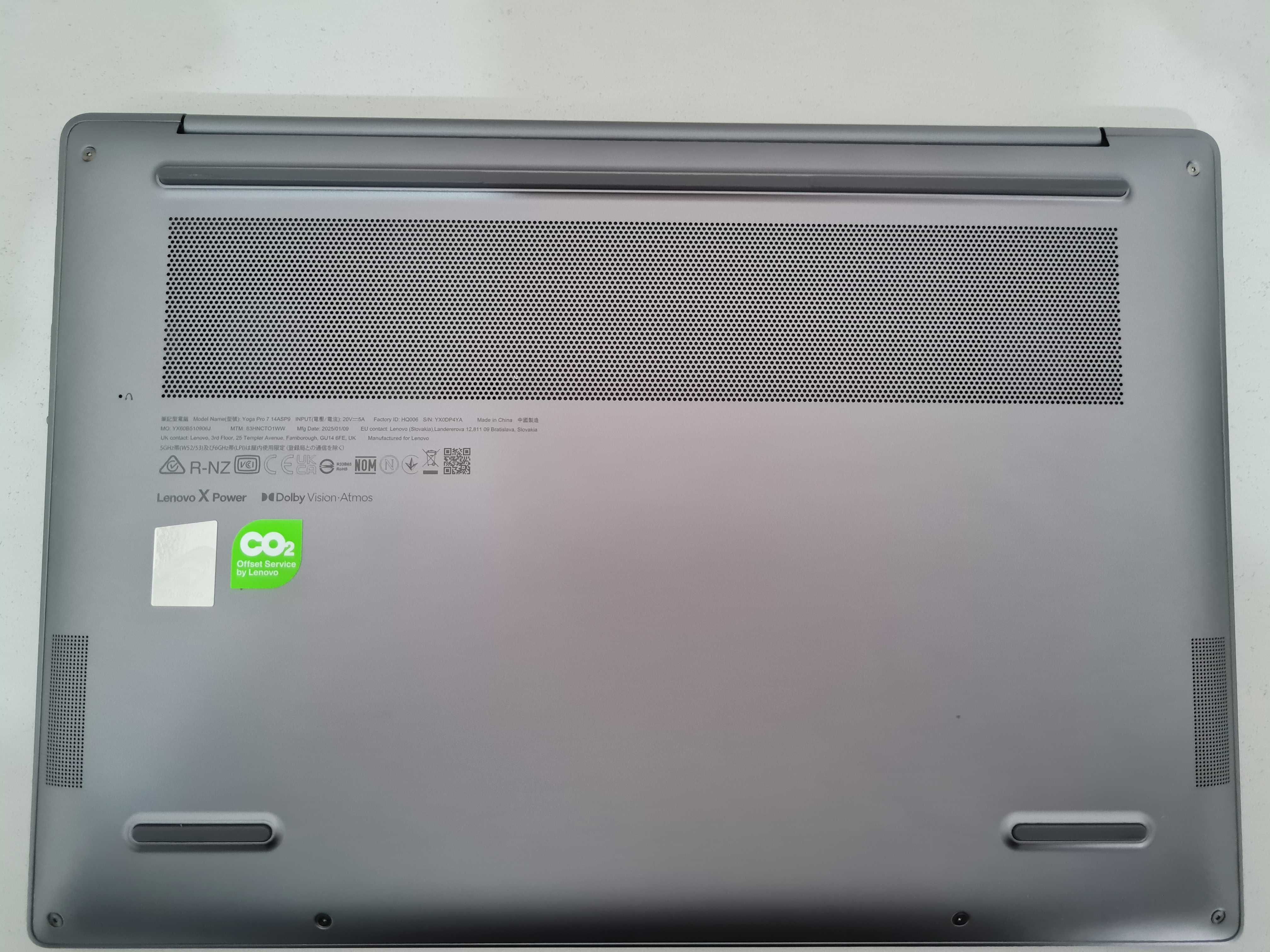 Lenovo Yoga Pro 7 Gen 9 (14″ AMD)