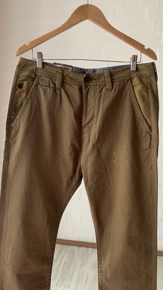 W32/L32 нові кежуал штани, в кольрі койот. Бренд Tom Tailor
