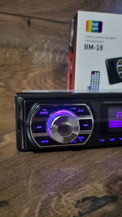 Bluetooth магнітола BM-18/USB/AUX/змінна підсвітка