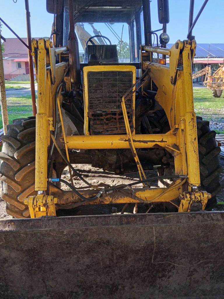 Продам Экскаватор погрузчик МТЗ 82 ,ДЕМ,114