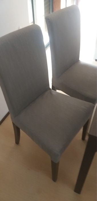 Mesa sala com cadeiras