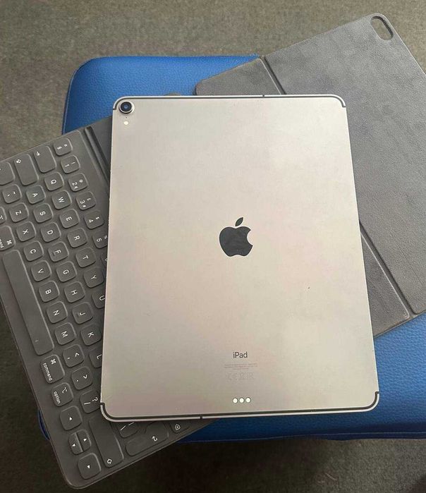 iPad Pro 12,9 3 Gen 256Gb Wi-Fi + LTE MTHV2 A1895