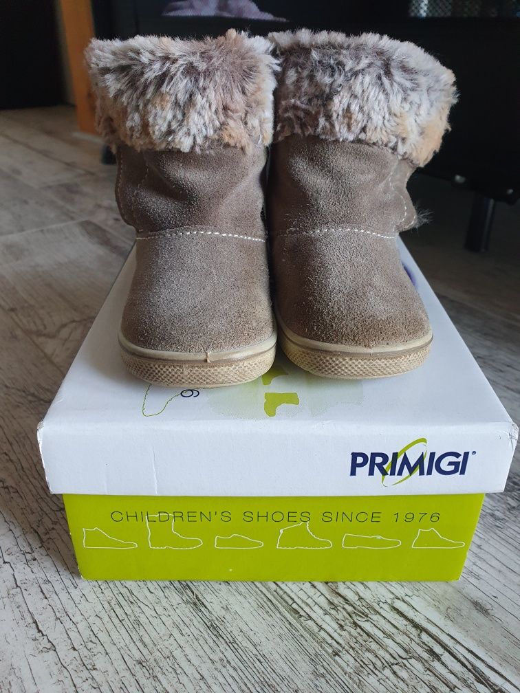 Buty zimowe ocieplane  dla dziewczynki primigi