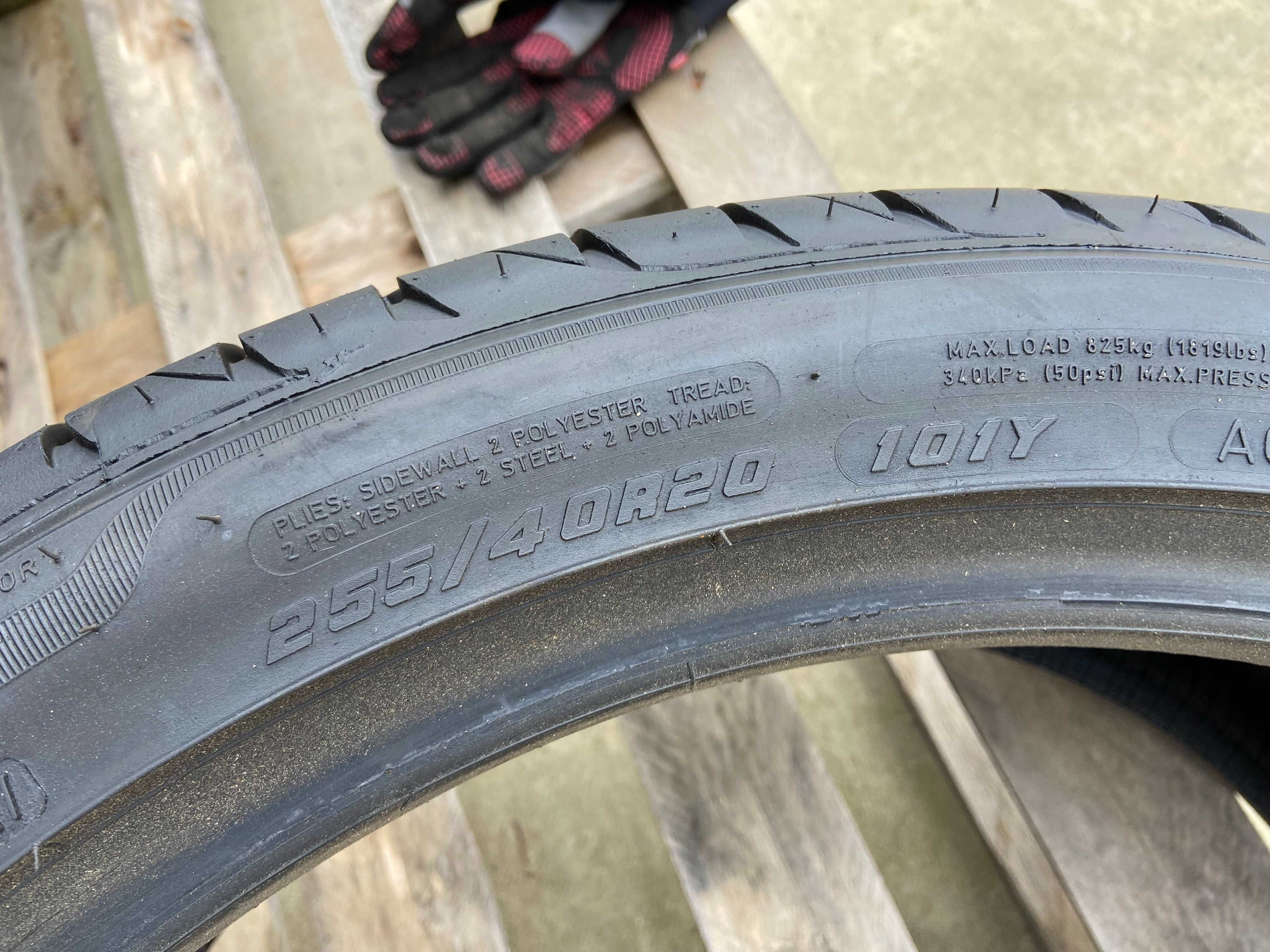 4x 255/40R20 Goodyear F1 Asymmetric 2 8mm 2017r