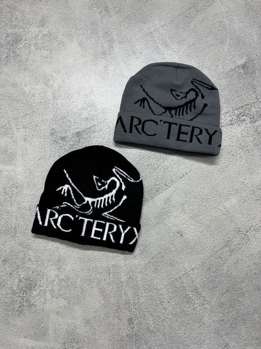 Шапка Arcteryx Logo