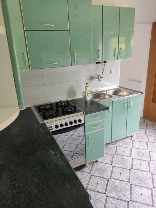 Wynajme parter okolo90m2 plus garaz