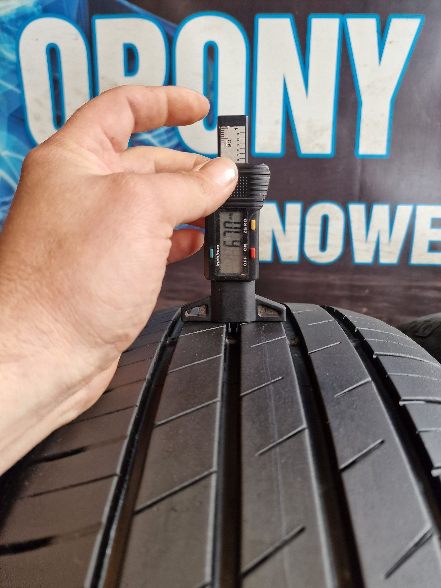 Opony letnie 215/55/17 Goodyear Komplet 7.2mm