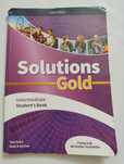 Solutions Gold podręcznik do nauki języka angielskiego.