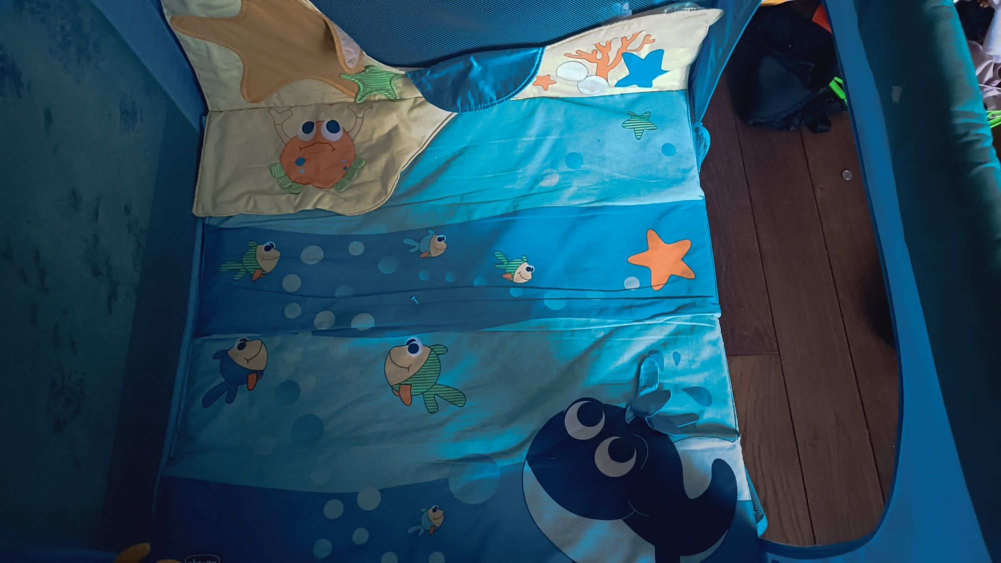 Дитячий манеж Chicco