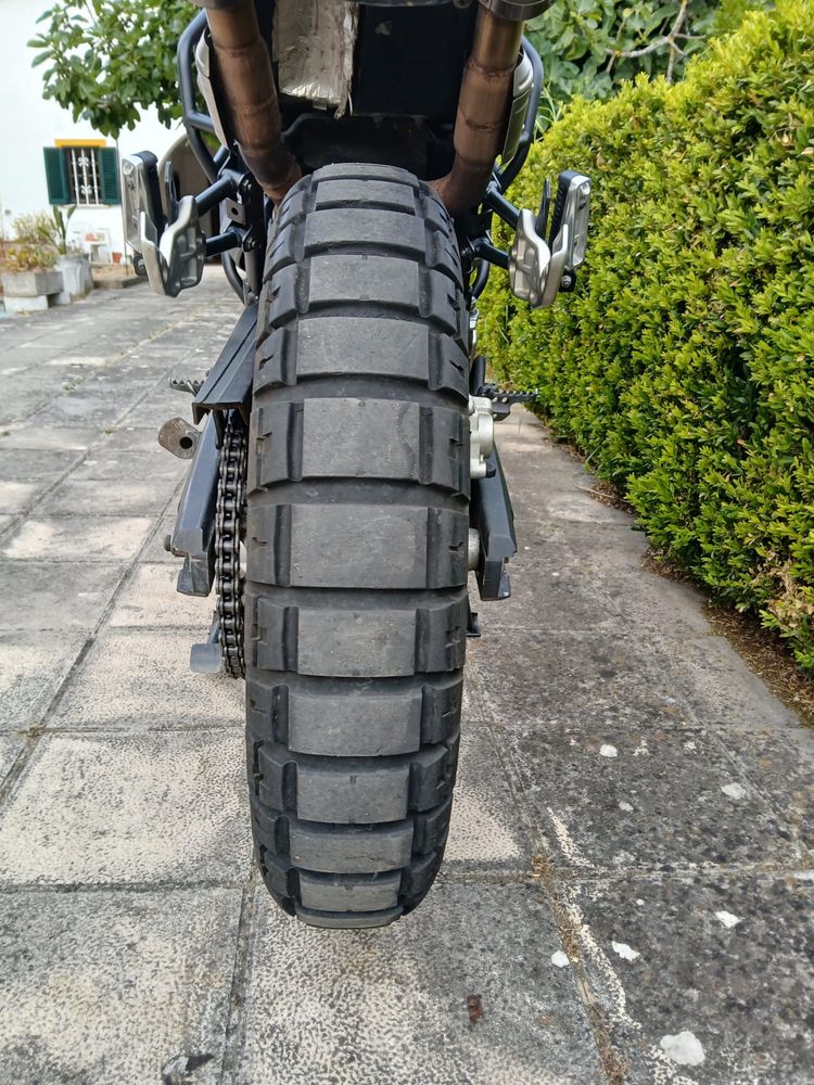 Yamaha XT660Z Ténéré 2009 – Excelente estado, possivel troca.
