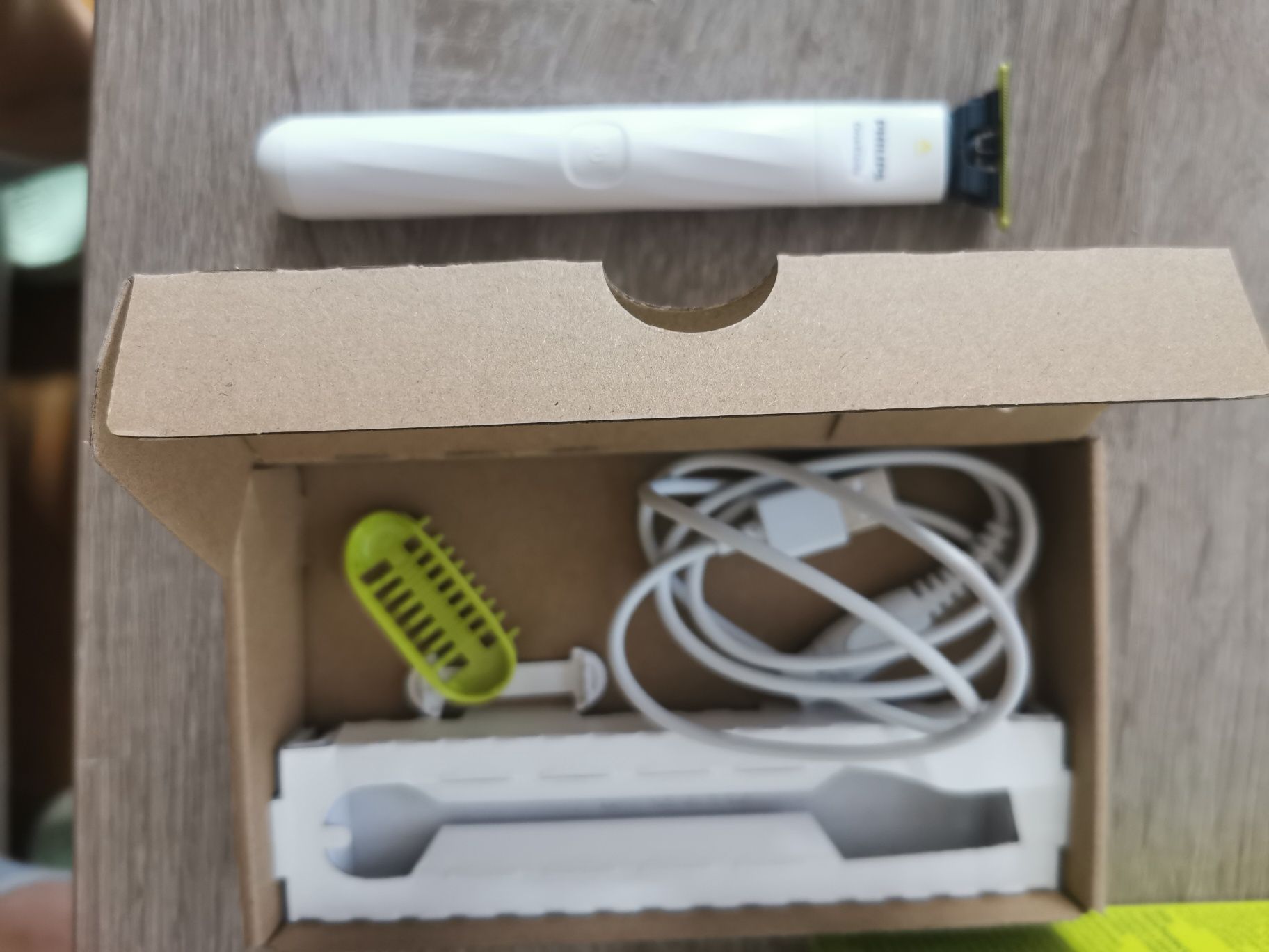 Golarka philips oneblade intimate do ciała włosów bikini maszynka Trym
