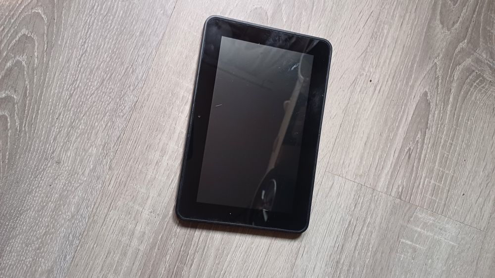 Stare telefony nokia i tablet