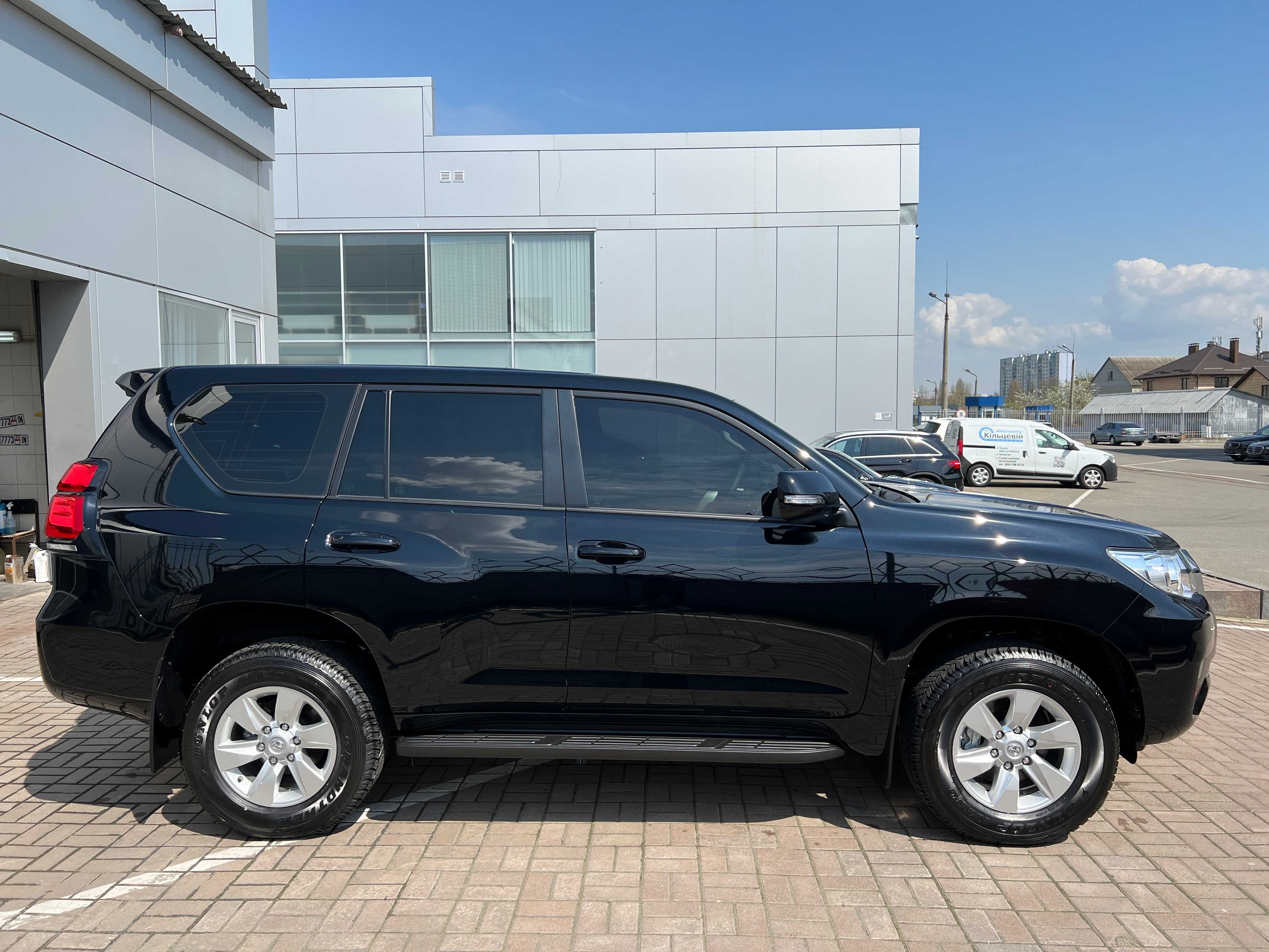 СРОЧНО! Продам Легендарный Toyota Land Cruiser Prado 2023-года 2.8TDI.