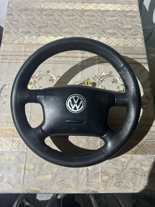 Продам руль VW Гольф 4