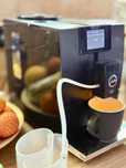 Sprzedam Jur boa ENA 8 – mały, czarny i mocny. Jak espresso!