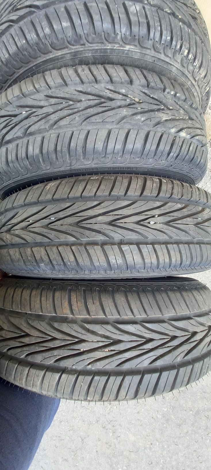 Комплект літньої ризини 175/70R14 VREDESTEIN