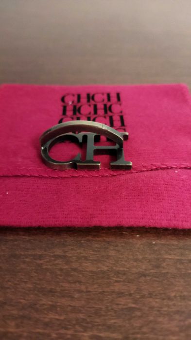 Argola para Lenço - Carolina Herrera