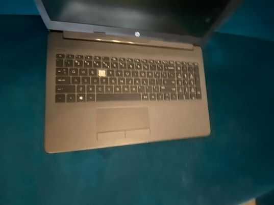 Laptop Hp biurowy