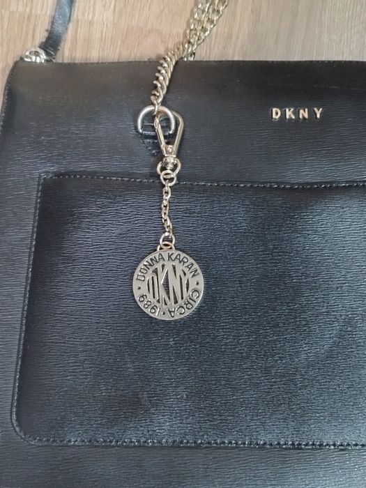 Mala  preta da Marca*DKNY