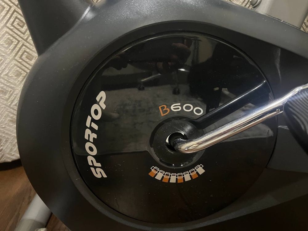 Велотренажер sportop b600