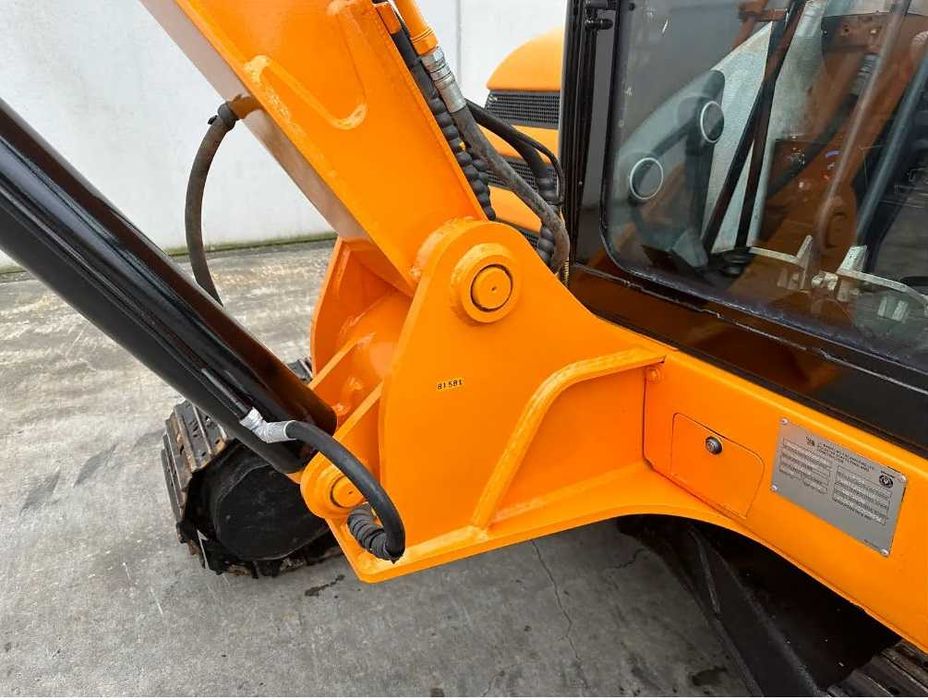 JCB - 8061 CTS - Mini Excavator - 2012
