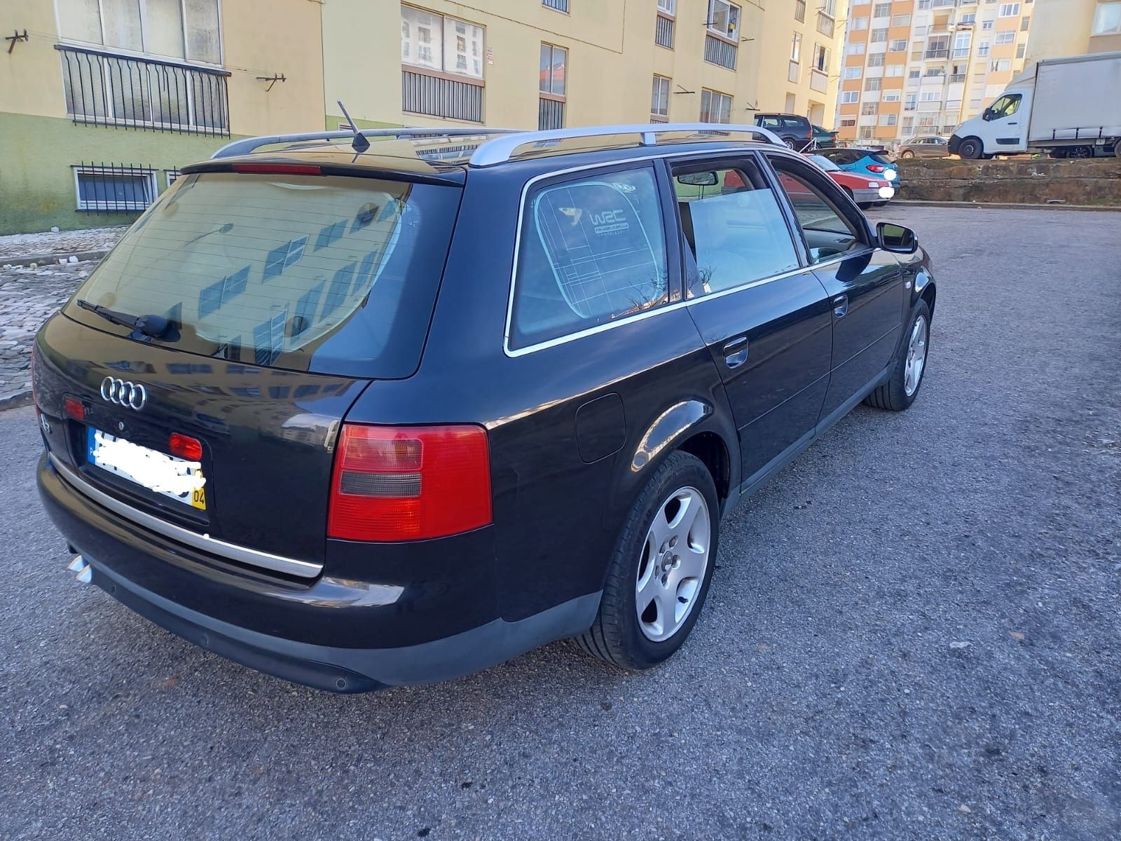 Audi A6 Avant 1.9 TDI - Ótimo Estado