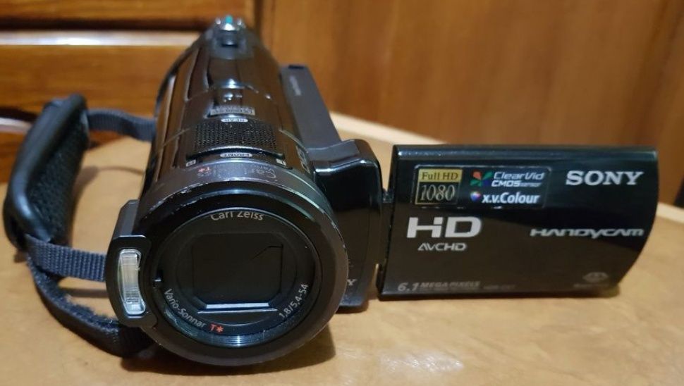 SONY Handycam HDR - CX7er , CMOS