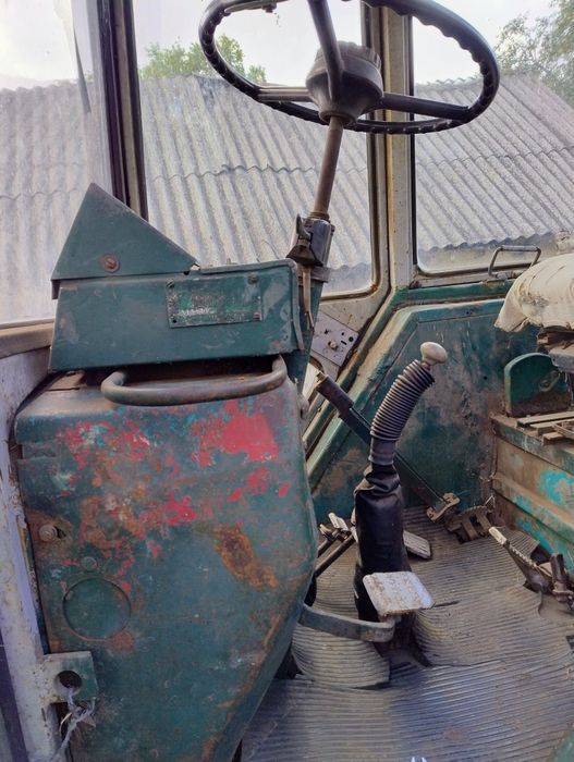 Продам трактор ЮМЗ  6