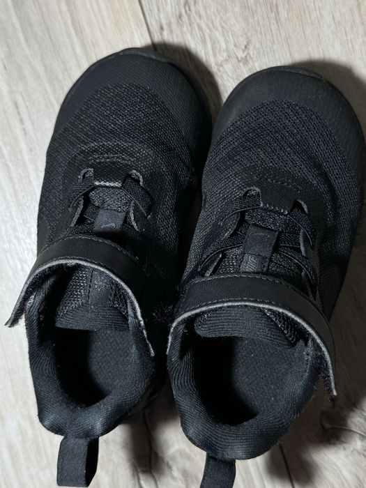 Nike Revolution дитячі кросівки 25 розмір