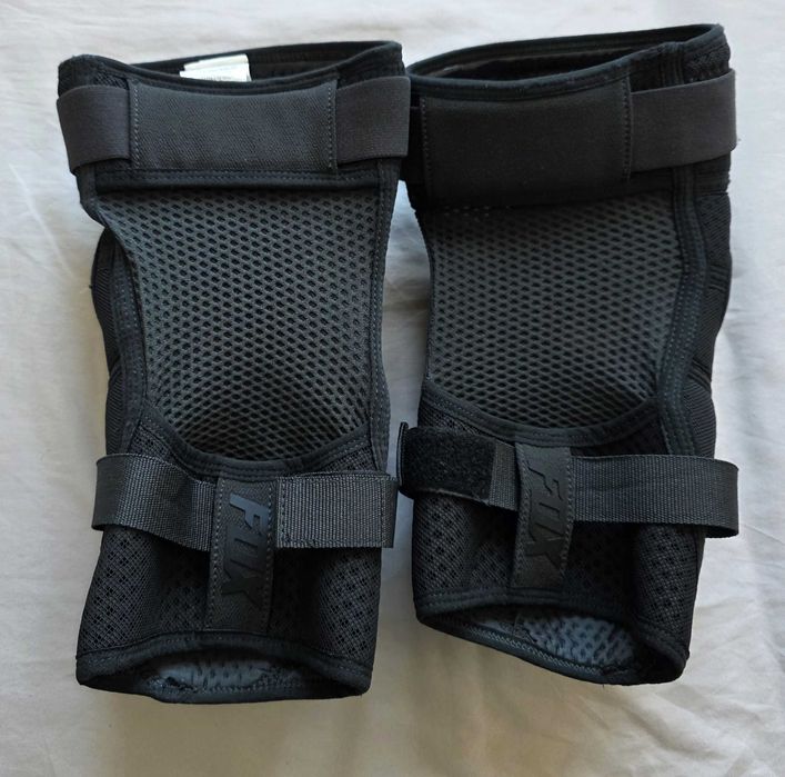 Ochraniacze na kolana FOX Launch Pro D30 Knee Guard - rozmiar M