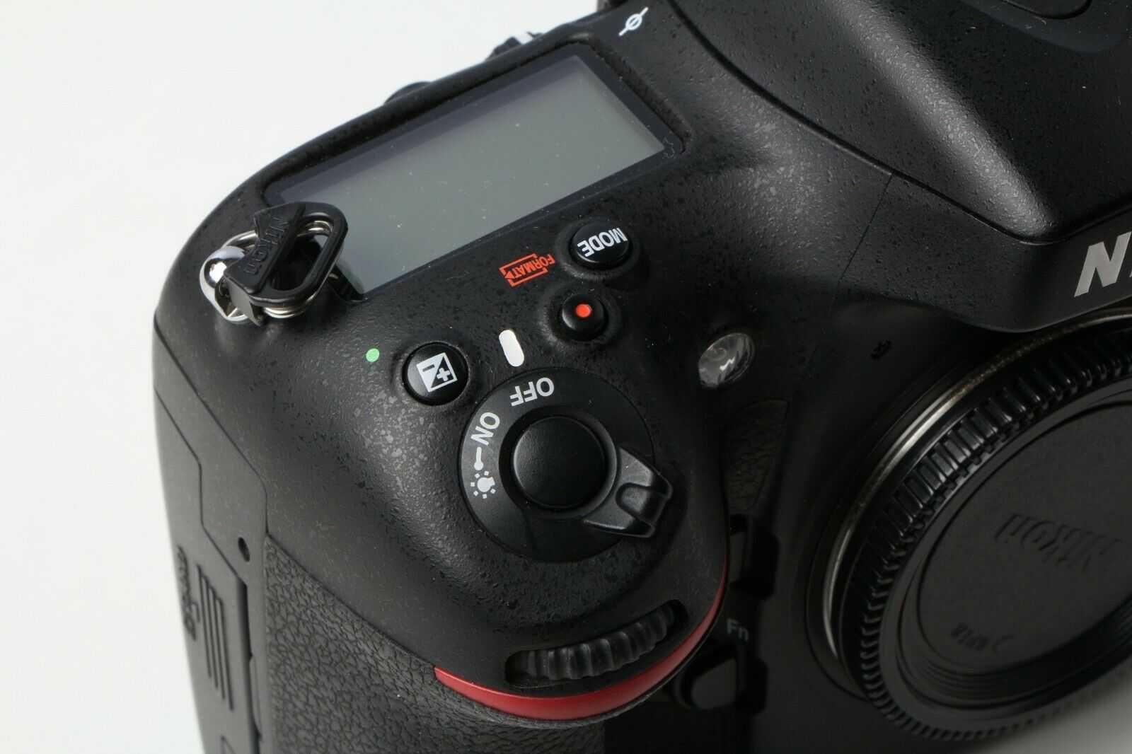 Nikon d800E, com Grip