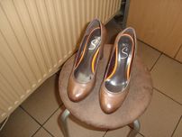 buty czółenka damskie buts 37 skóra nowe