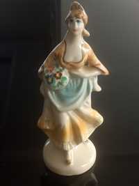 Figurka porcelanowa kobieta z kwiatami vintage