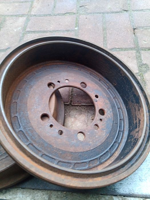 Тормозной цилиндр, барабан, шланг. Уаз Волга.